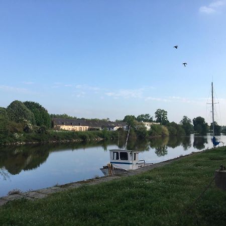 雷东La Promenade公寓 外观 照片